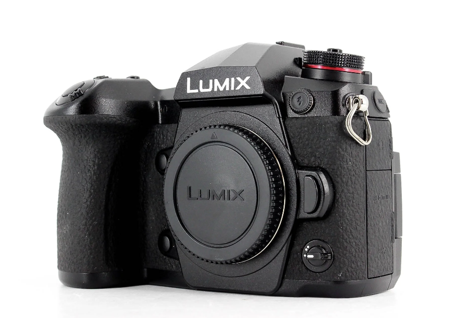 Panasonic Lumix DC-G9